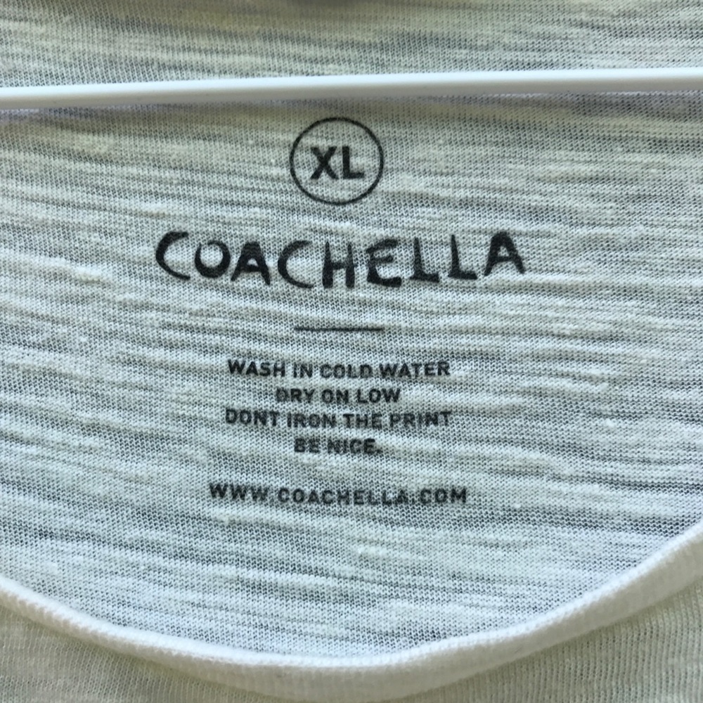 Coachella Women's Cream Graphic Muscle Tank - Palm Tree Print - Picture 5 of 7